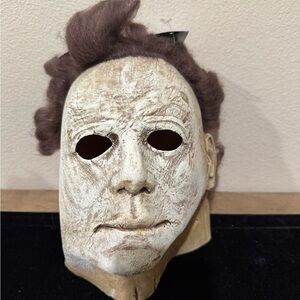 Michael Myers Halloween Mask – Brand New, Never Worn  made by trick-or-treat